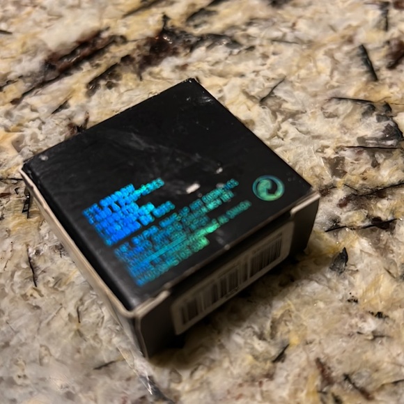 NIB MAC Aquavert Vintage Green Eye Shadow - Picture 4 of 4